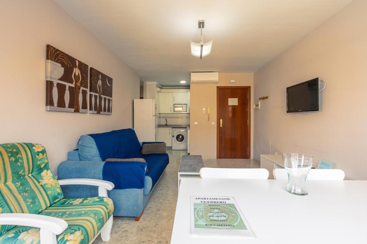 Apartamentos Guerrero Torre Del Mar Exterior foto