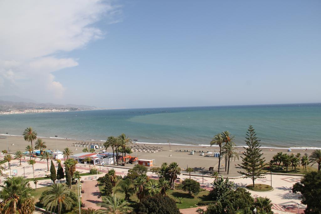Apartamentos Guerrero Torre Del Mar Exterior foto